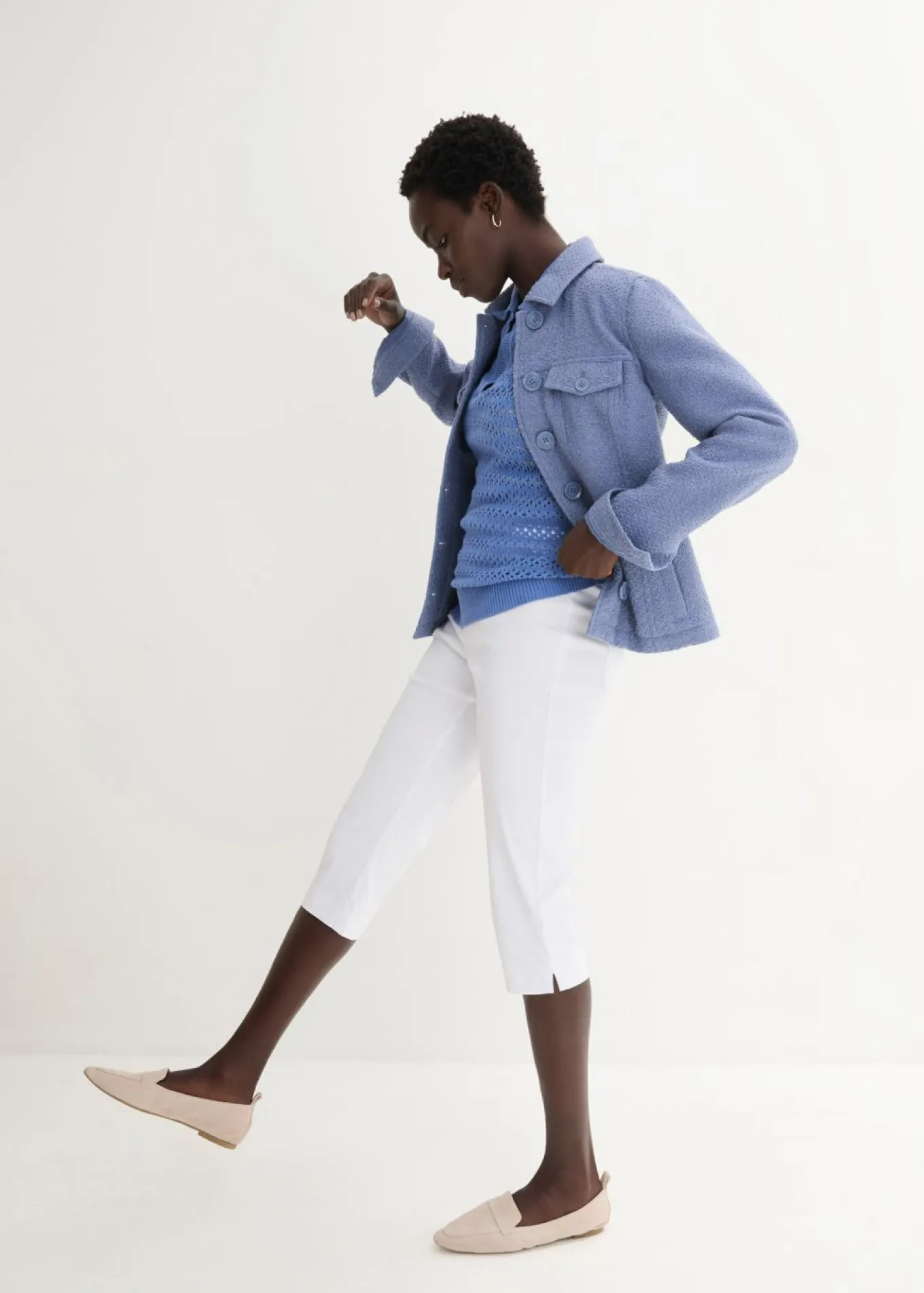 Pantalón elástico de corte capri con cintura elástica