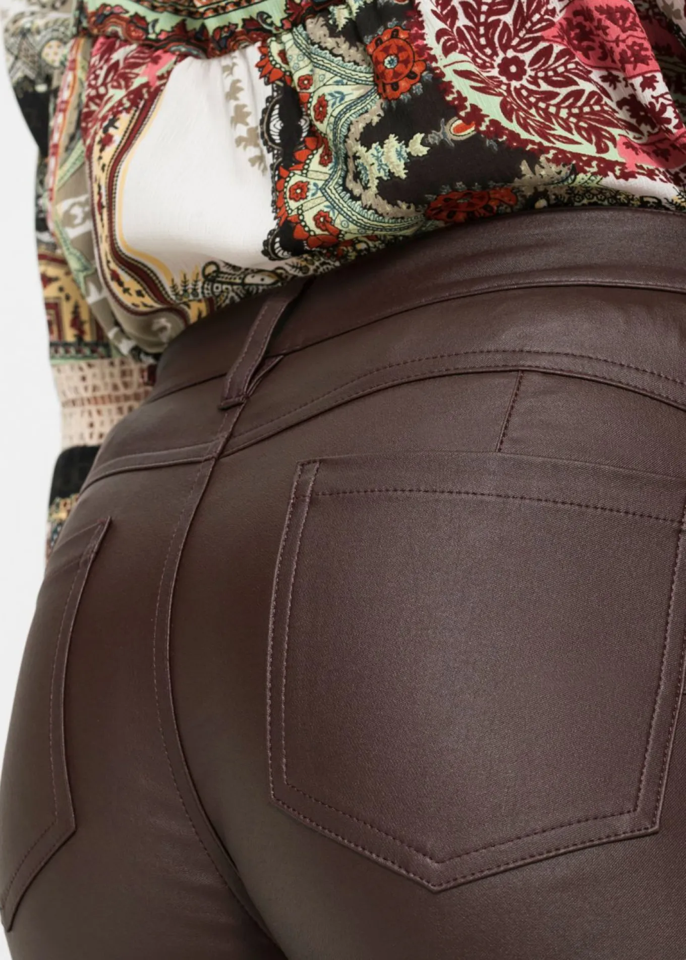 Pantalón elástico de mezcla de viscosa