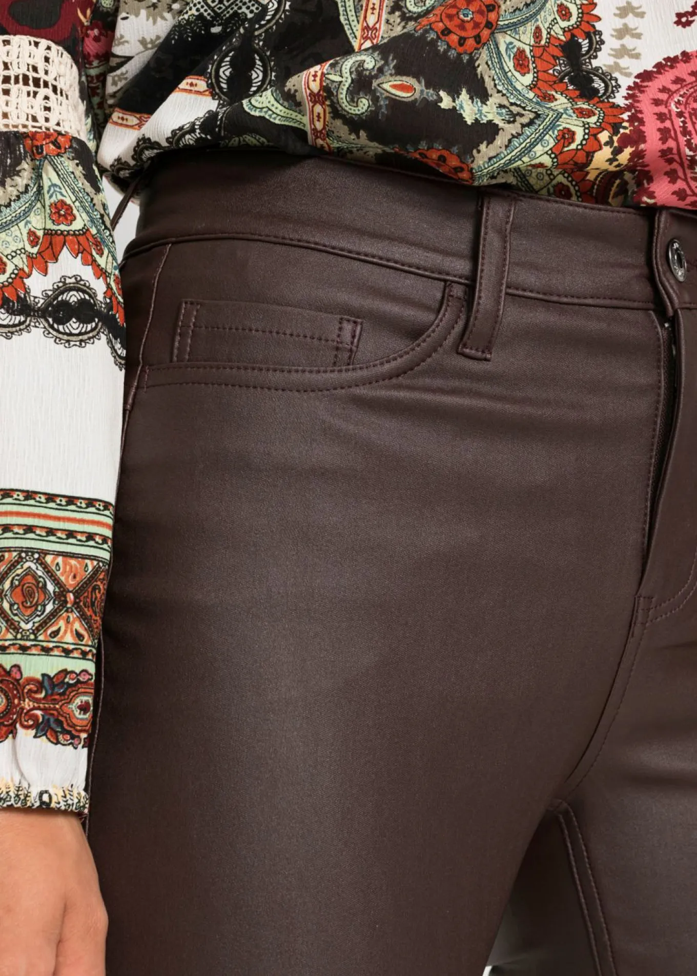Pantalón elástico de mezcla de viscosa