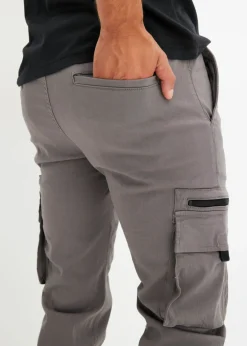 Pantalón elástico sin cierre con bolsillos tipo cargo y corte regular