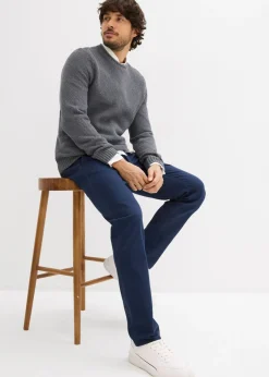 Pantalón elástico tipo chinos con regular, cinturilla elástica, cinturón y forma recta