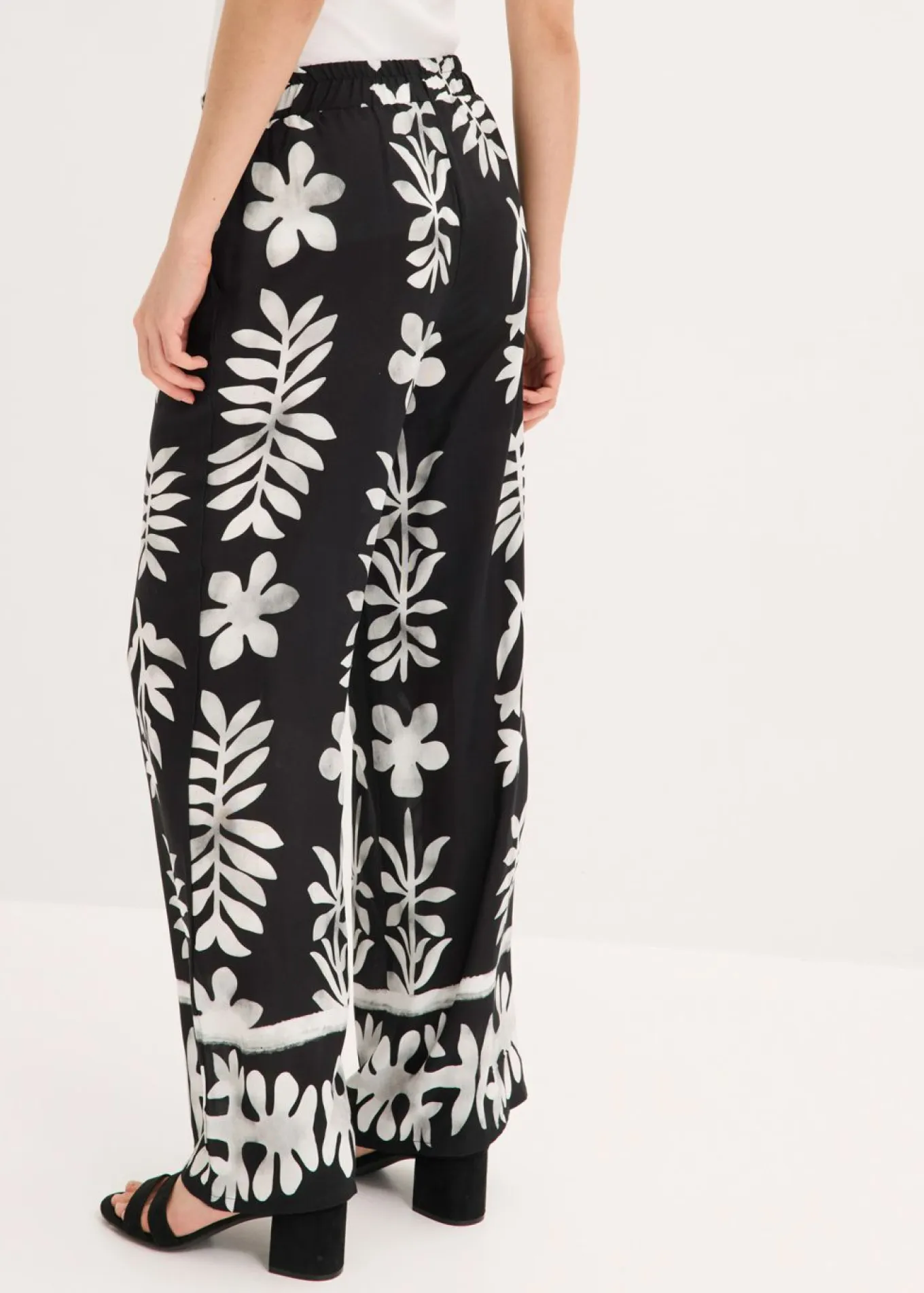 Pantalón estampado de viscosa fluida