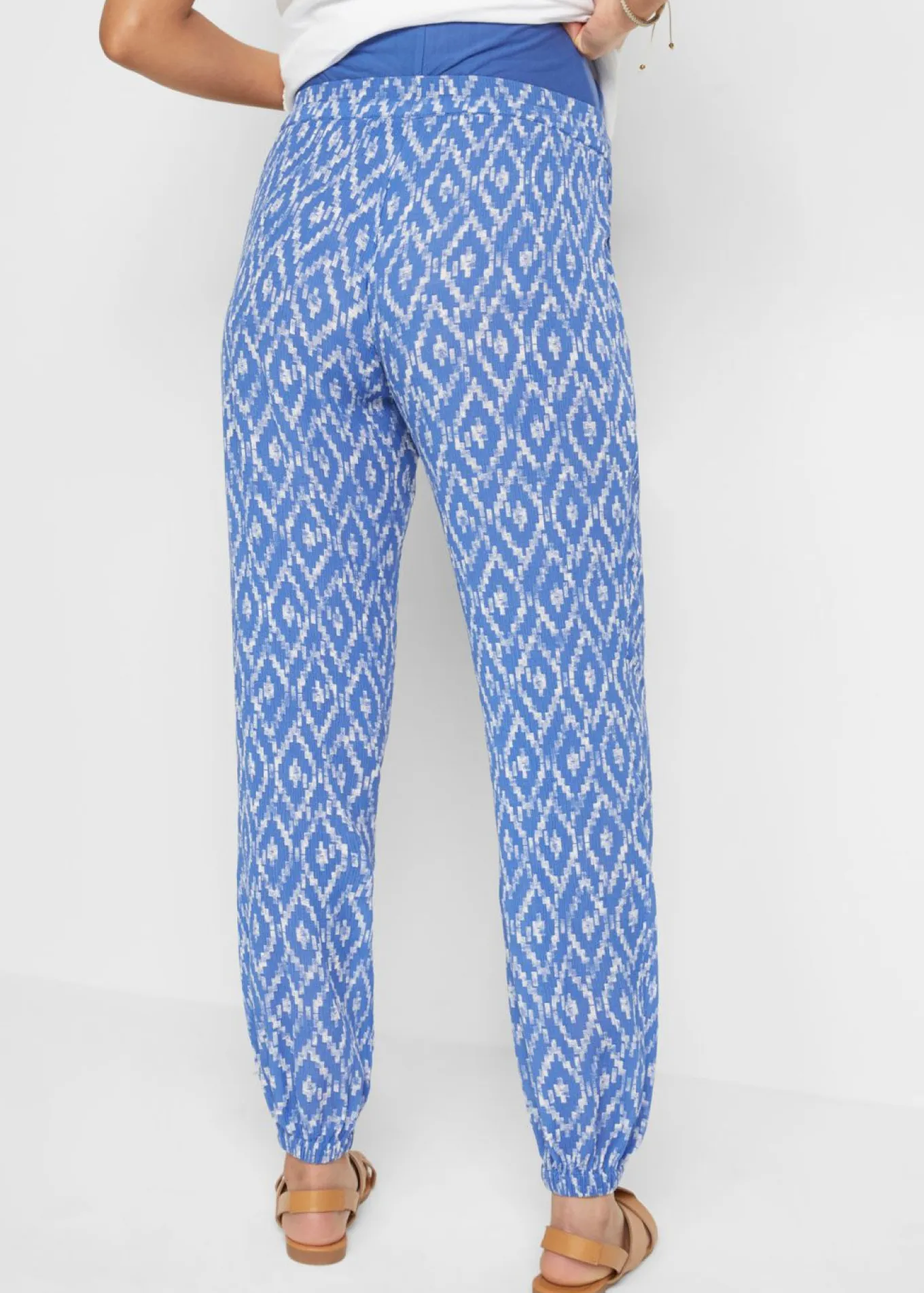 Pantalón ligero premamá de viscosa con corte holgado