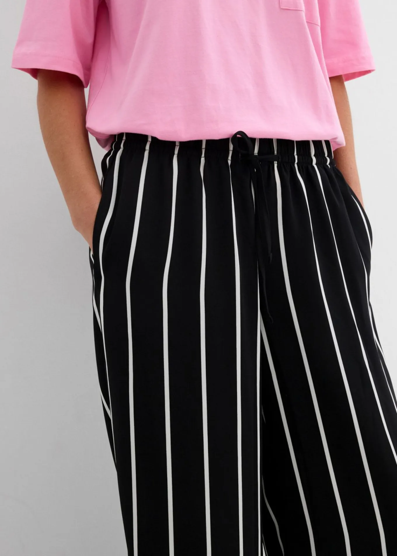 Pantalón Marlene con cintura elástica