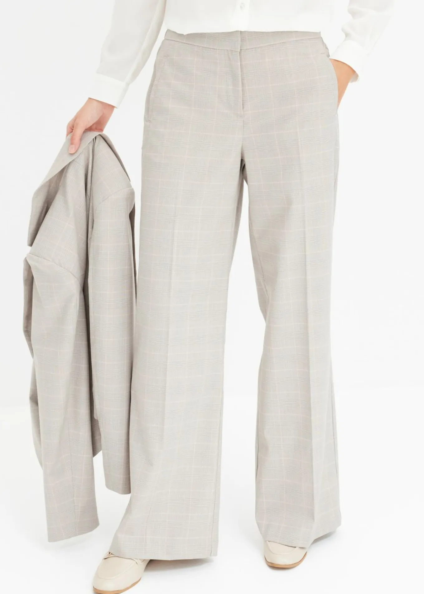 Pantalón Marlene con viscosa de cuadro galés