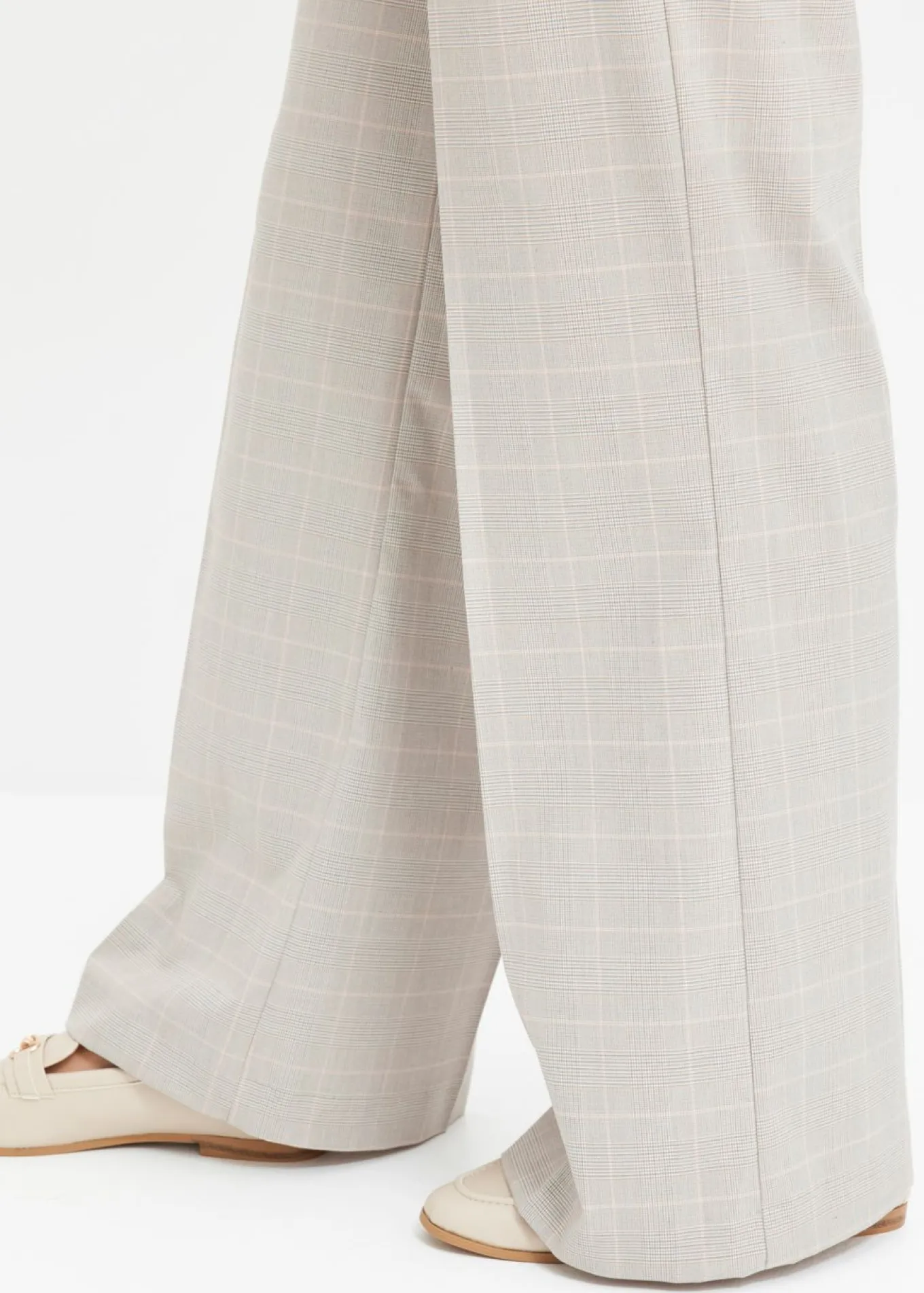 Pantalón Marlene con viscosa de cuadro galés