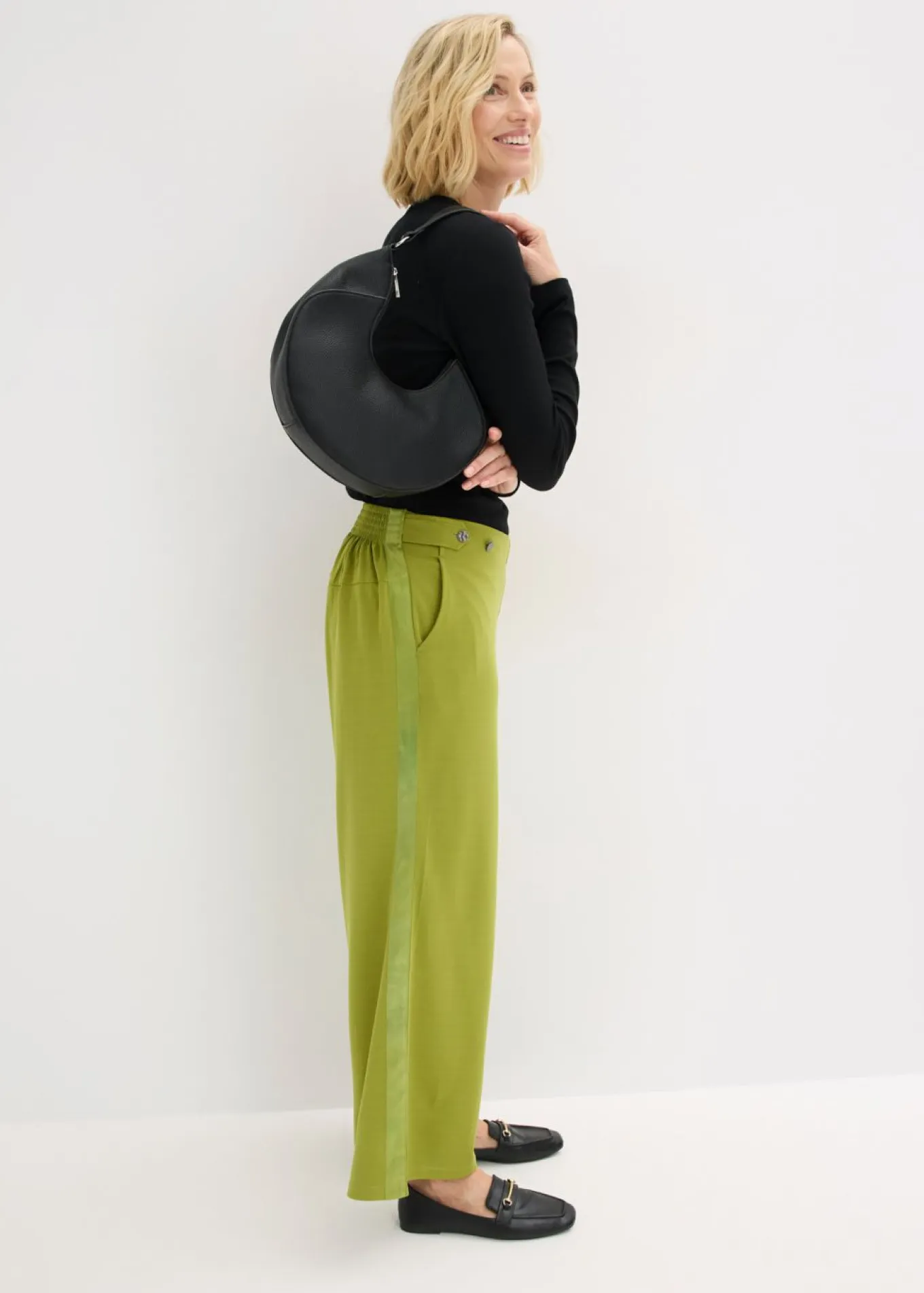 Pantalón Marlene de Punto di Roma con cinta de satén