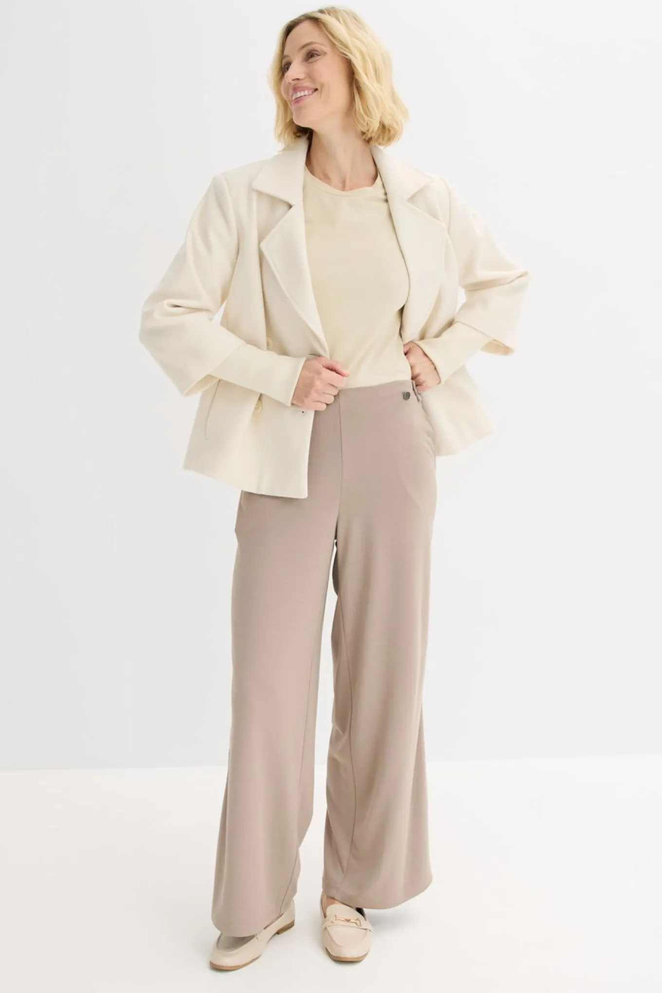Pantalón Marlene de Punto di Roma con cinta de satén
