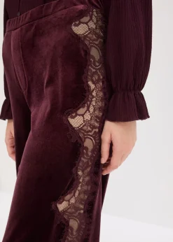 Pantalón Marlene de terciopelo suave con inserción de encaje
