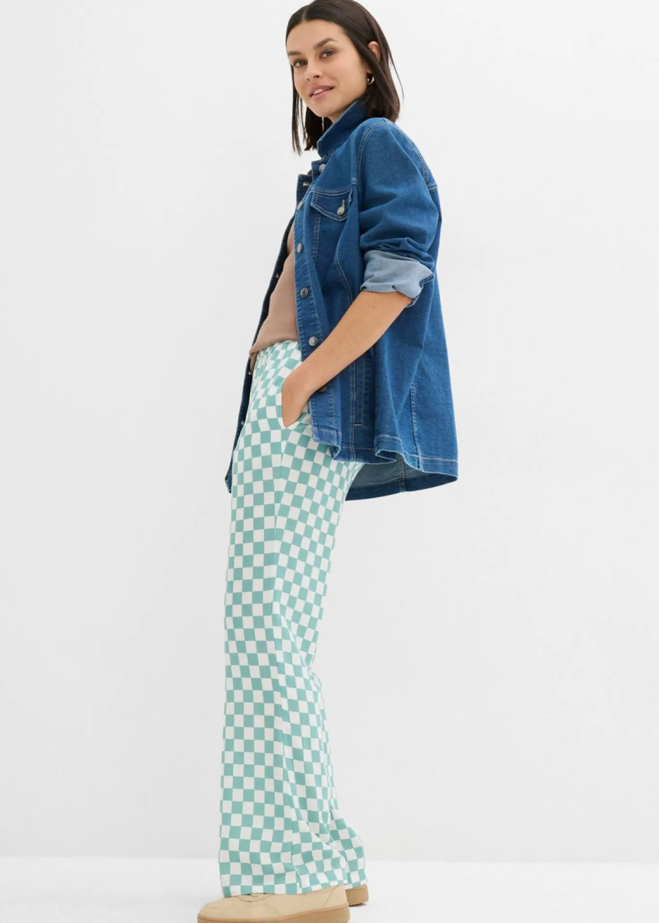 Pantalón Marlene de viscosa fluida con estampado de cuadros