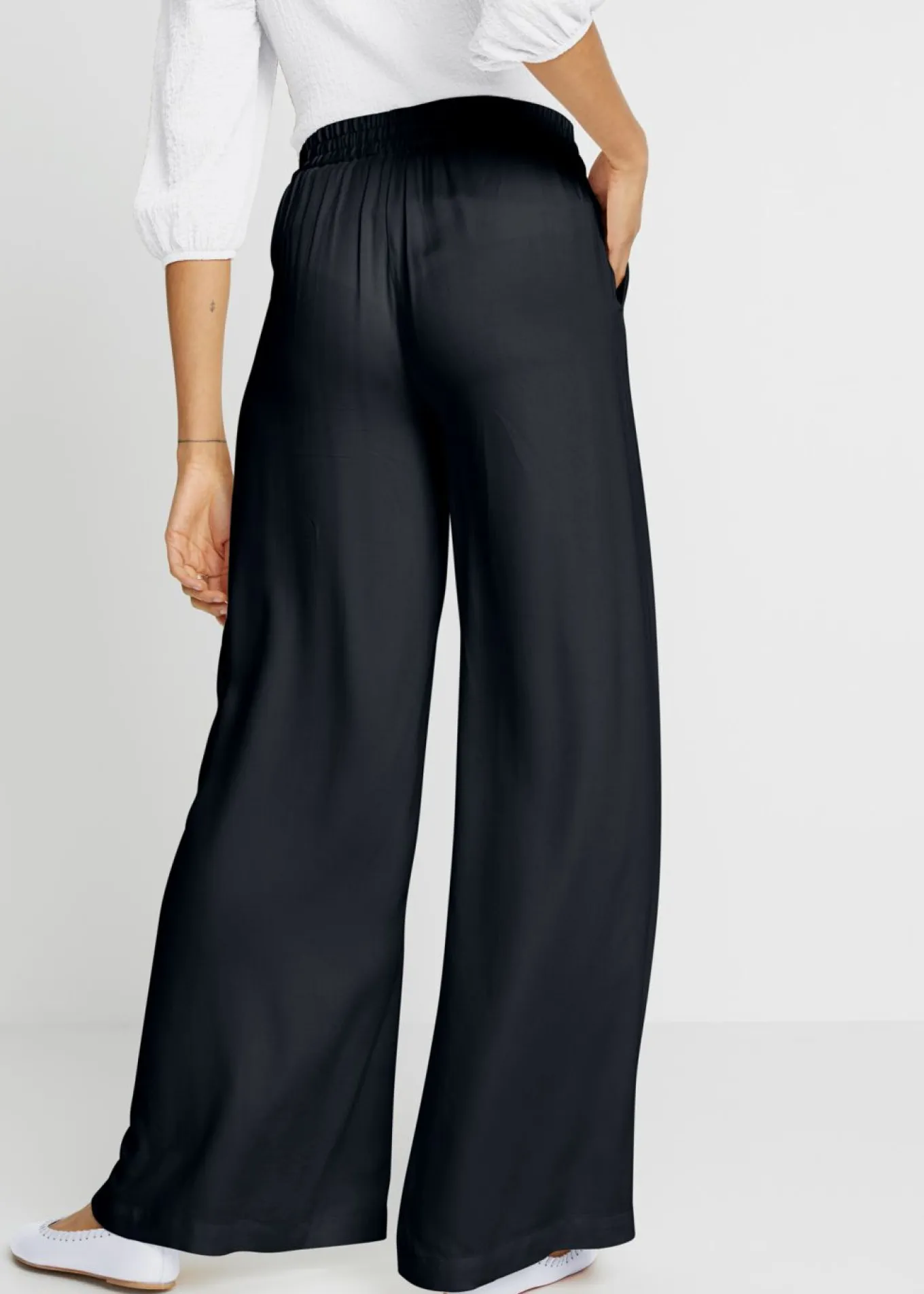 Pantalón Marlene de viscosa ligeramente brillante