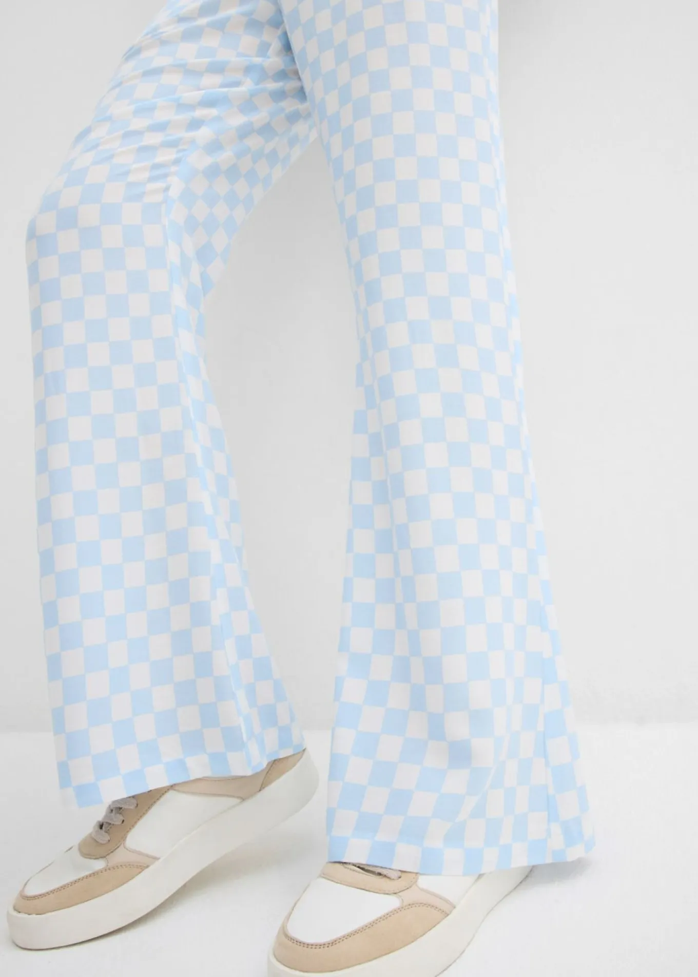Pantalón Marlene de viscosa fluida con estampado de cuadros