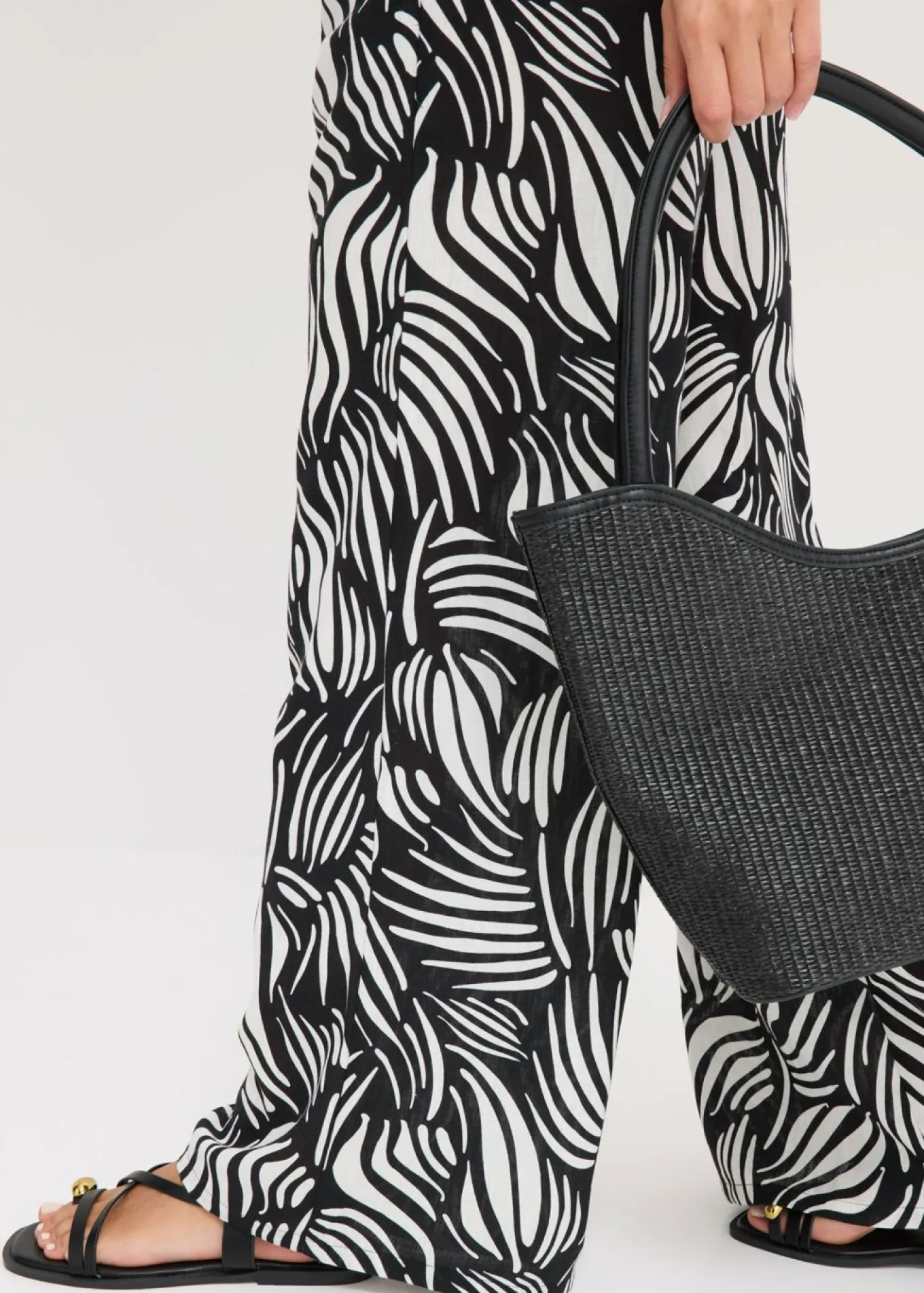 Pantalón palazzo con cintura cómoda