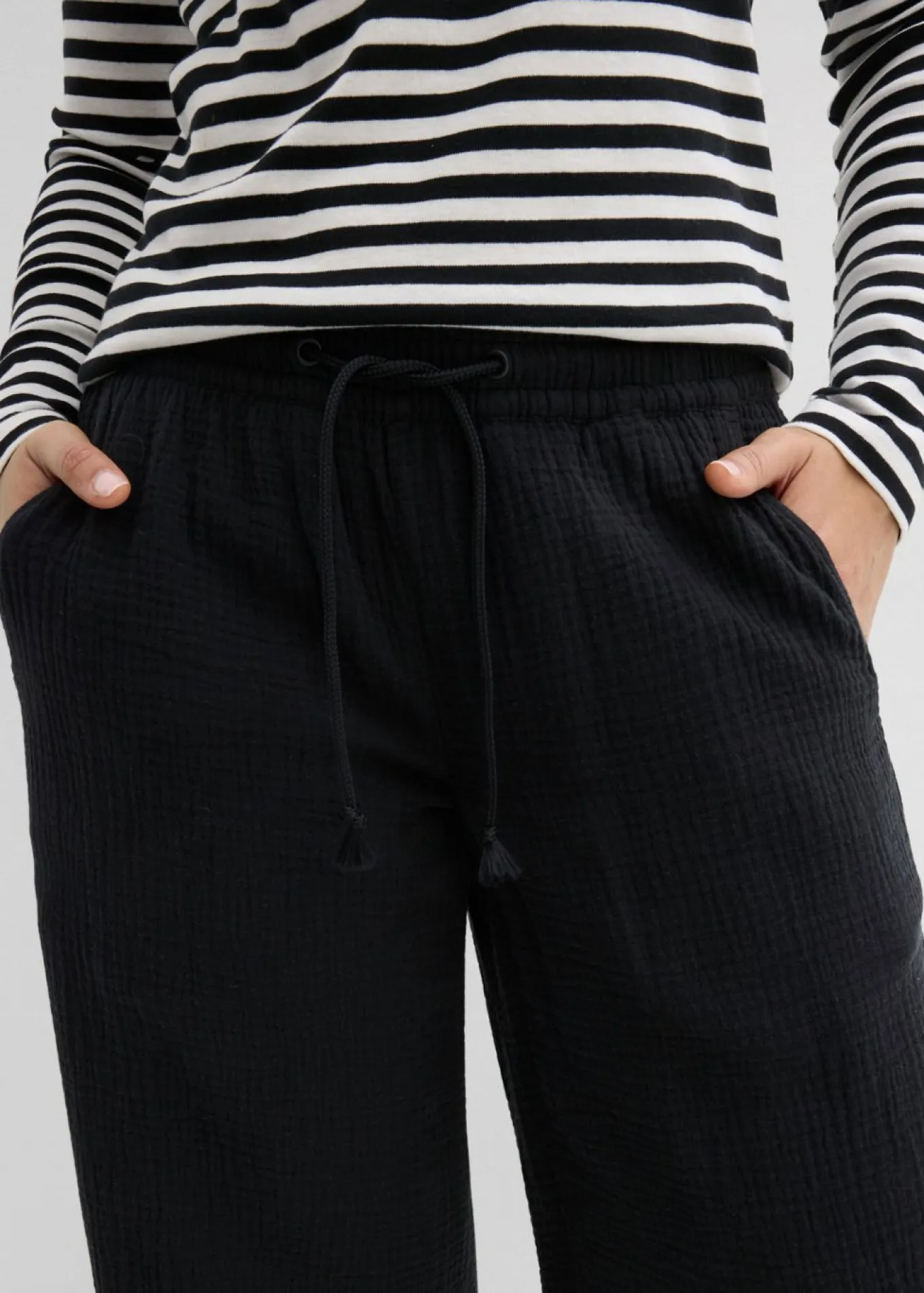 Pantalón palazzo de muselina