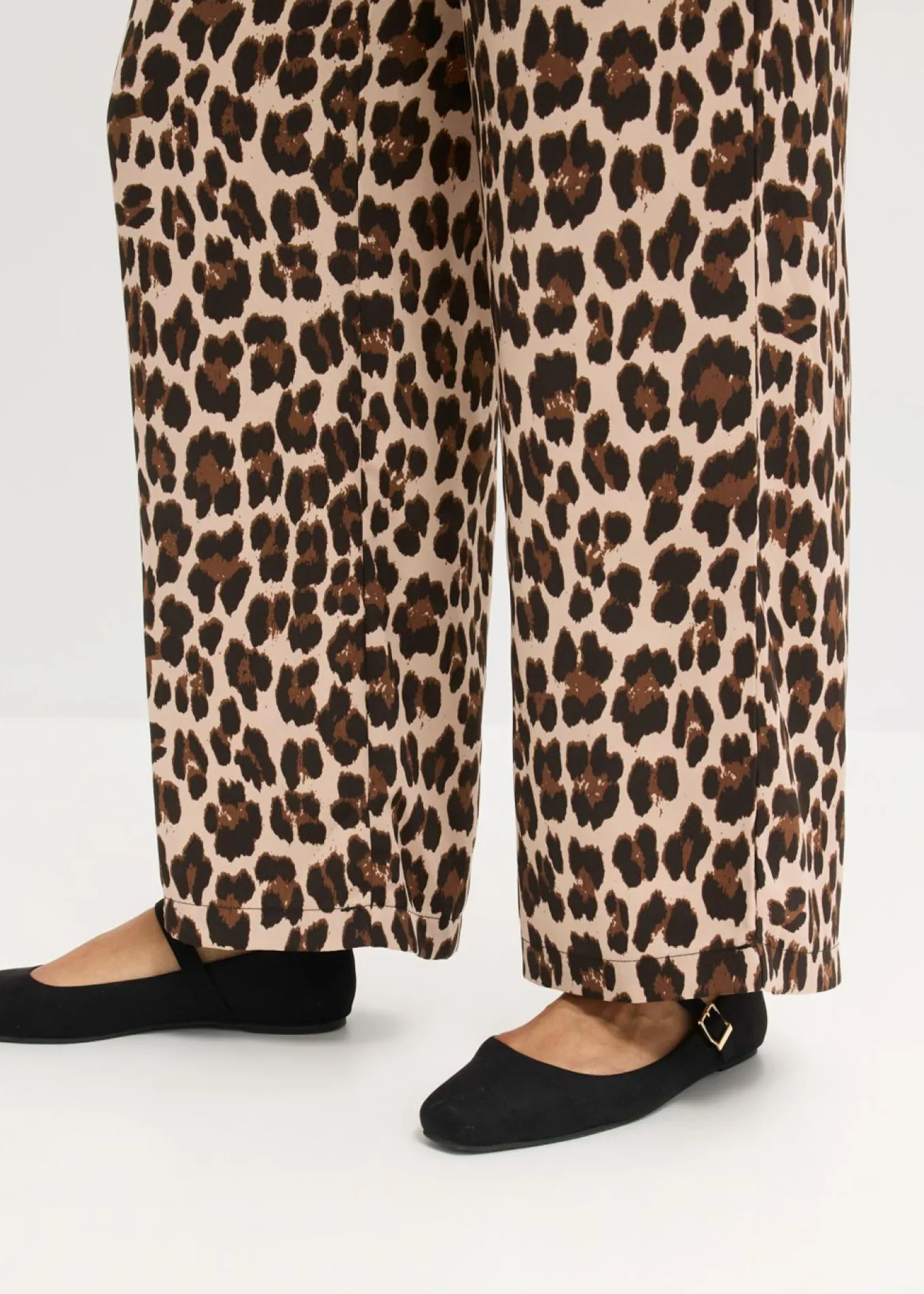 Pantalón palazzo de satén fluido
