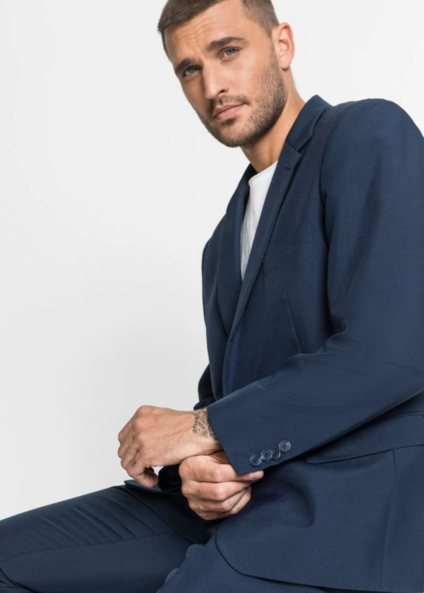Pantalón (2 piezas) con corte slim