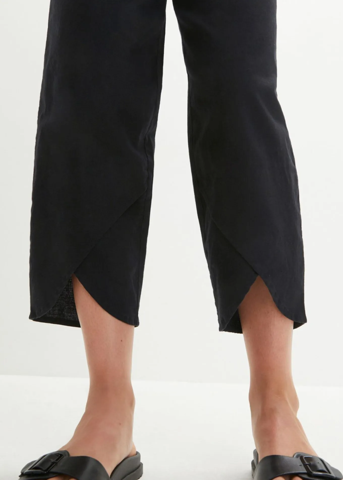 Pantalón pirata de mezcla de lino ligero