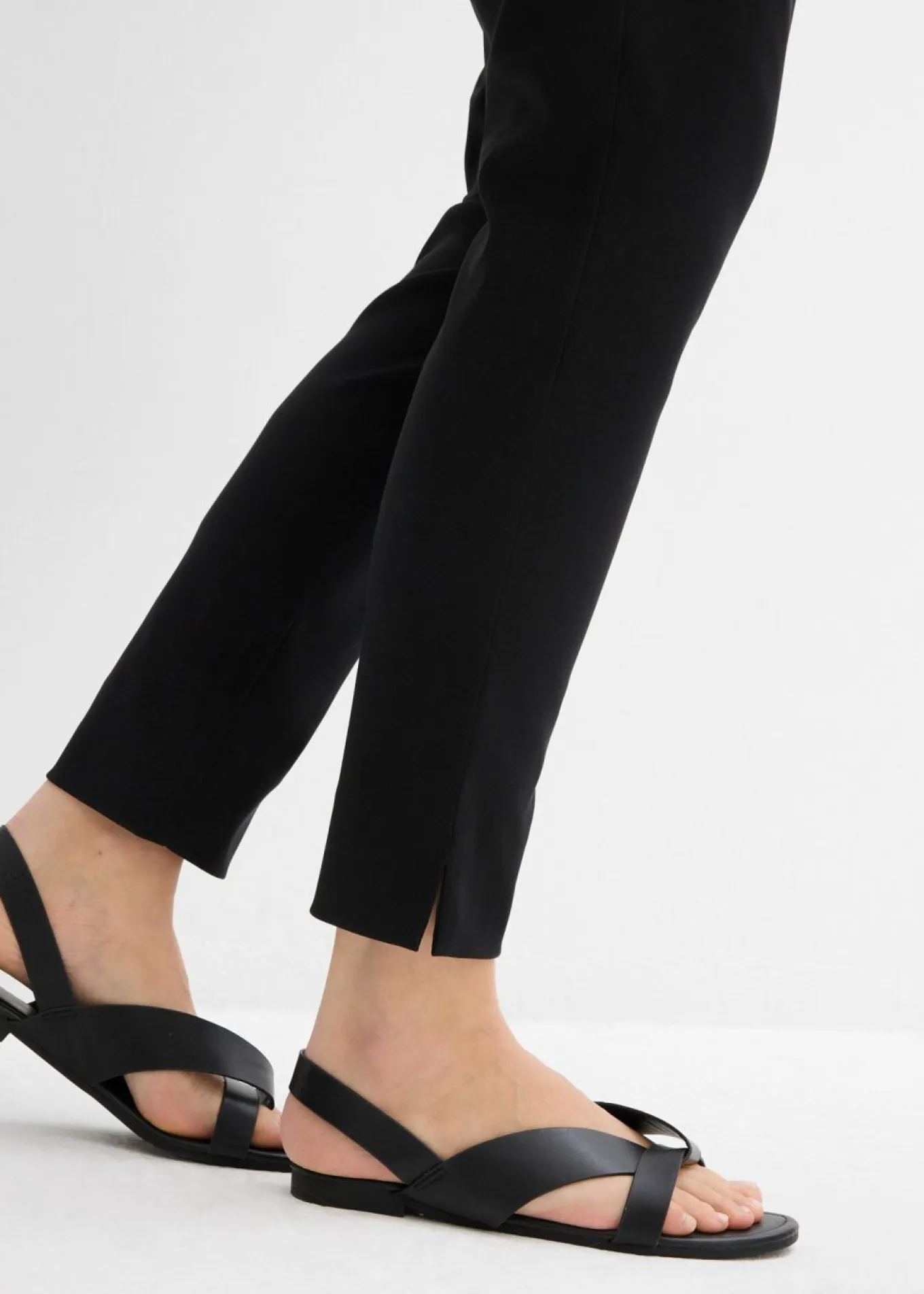 Pantalón premamá elástico con pernera acampanada