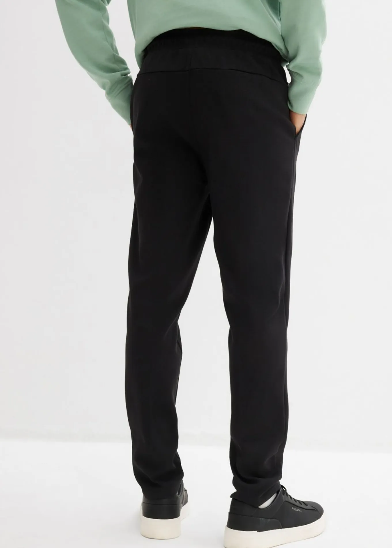 Pantalón sin cierre, slim fit, tapered