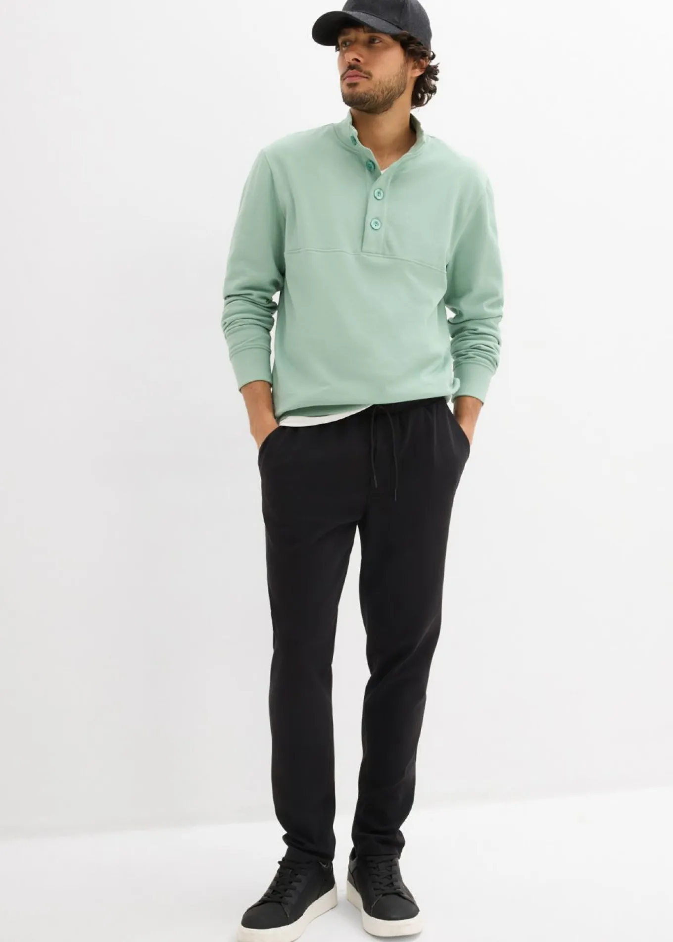 Pantalón sin cierre, slim fit, tapered