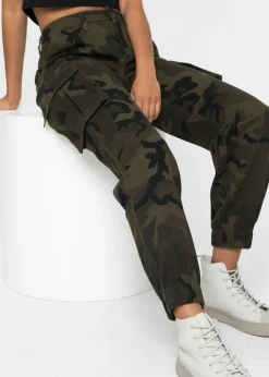 Pantalón tipo cargo de algodón puro