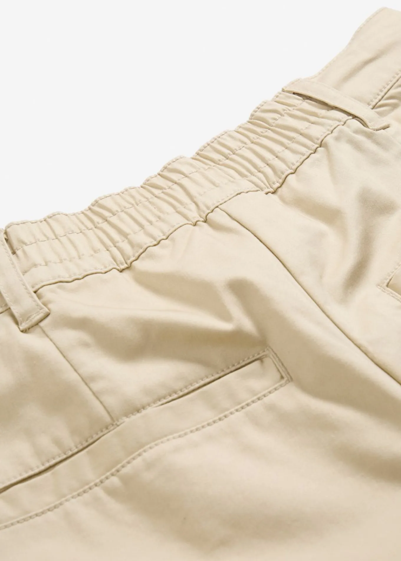 Pantalón tipo chino