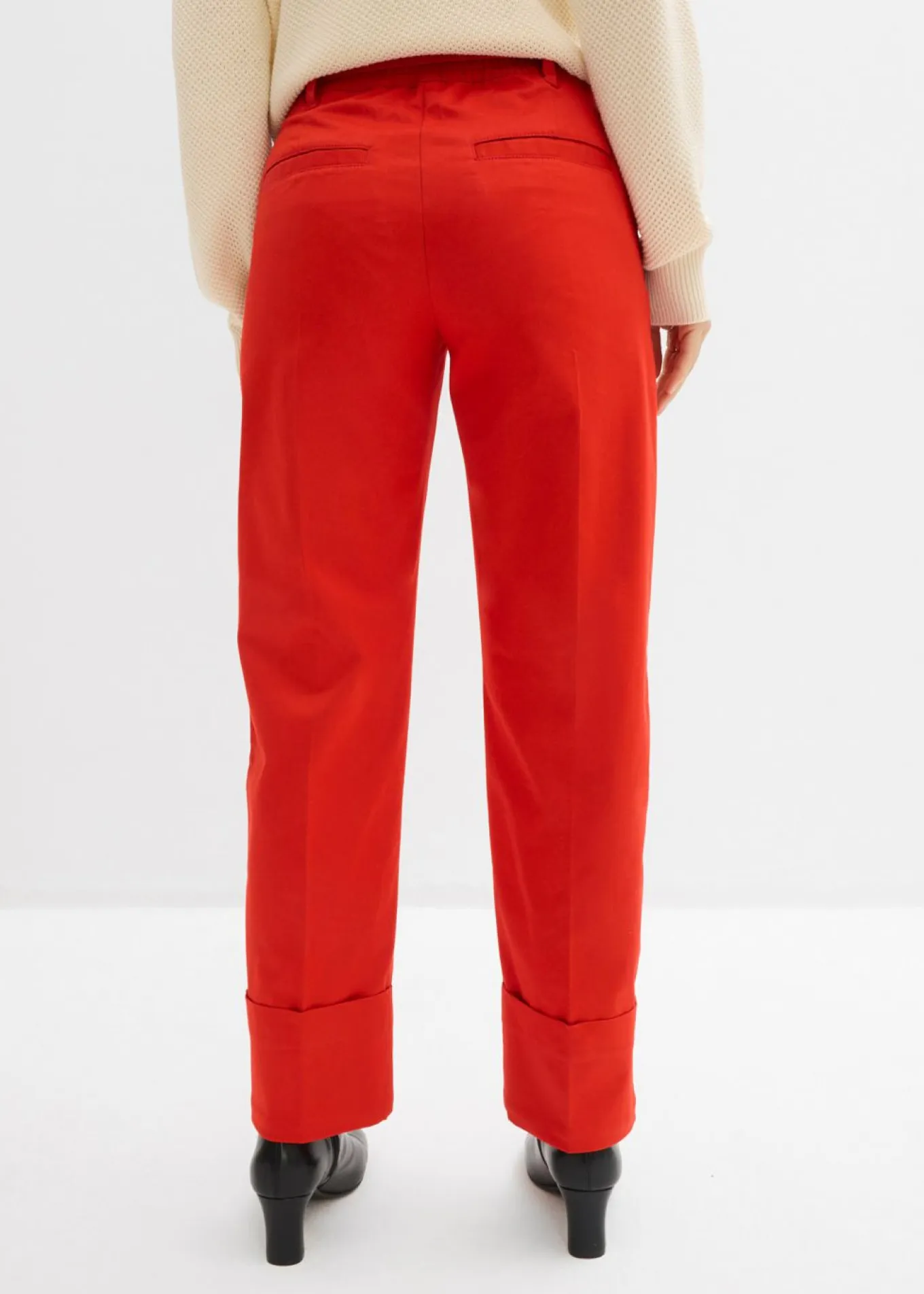 Pantalón tipo chino