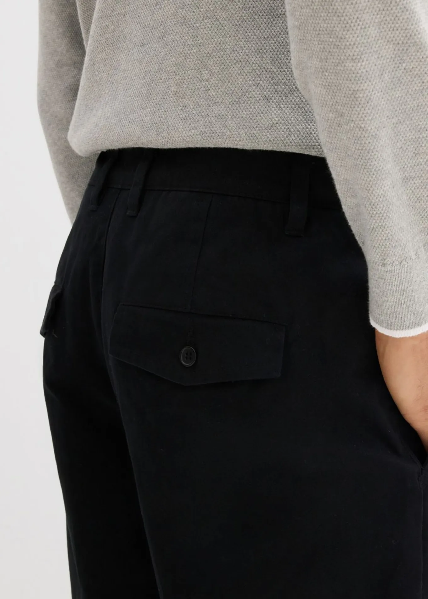 Pantalón tipo chino de algodón puro con cinturilla elástica y corte relajado