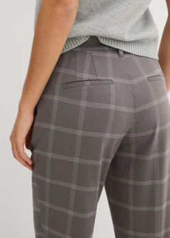 Pantalón tipo chino de cuadros