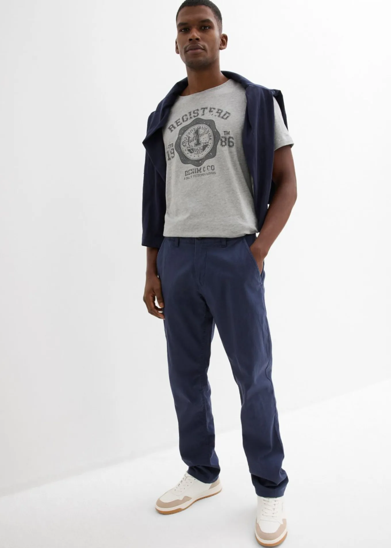 Pantalón tipo chino de lino puro con corte recto y regular