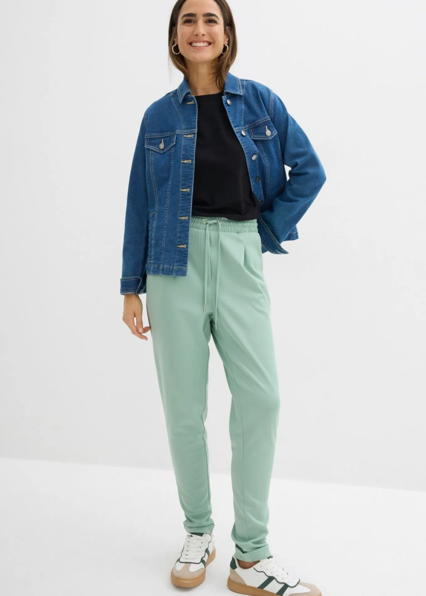 Pantalón tipo chino de neopreno