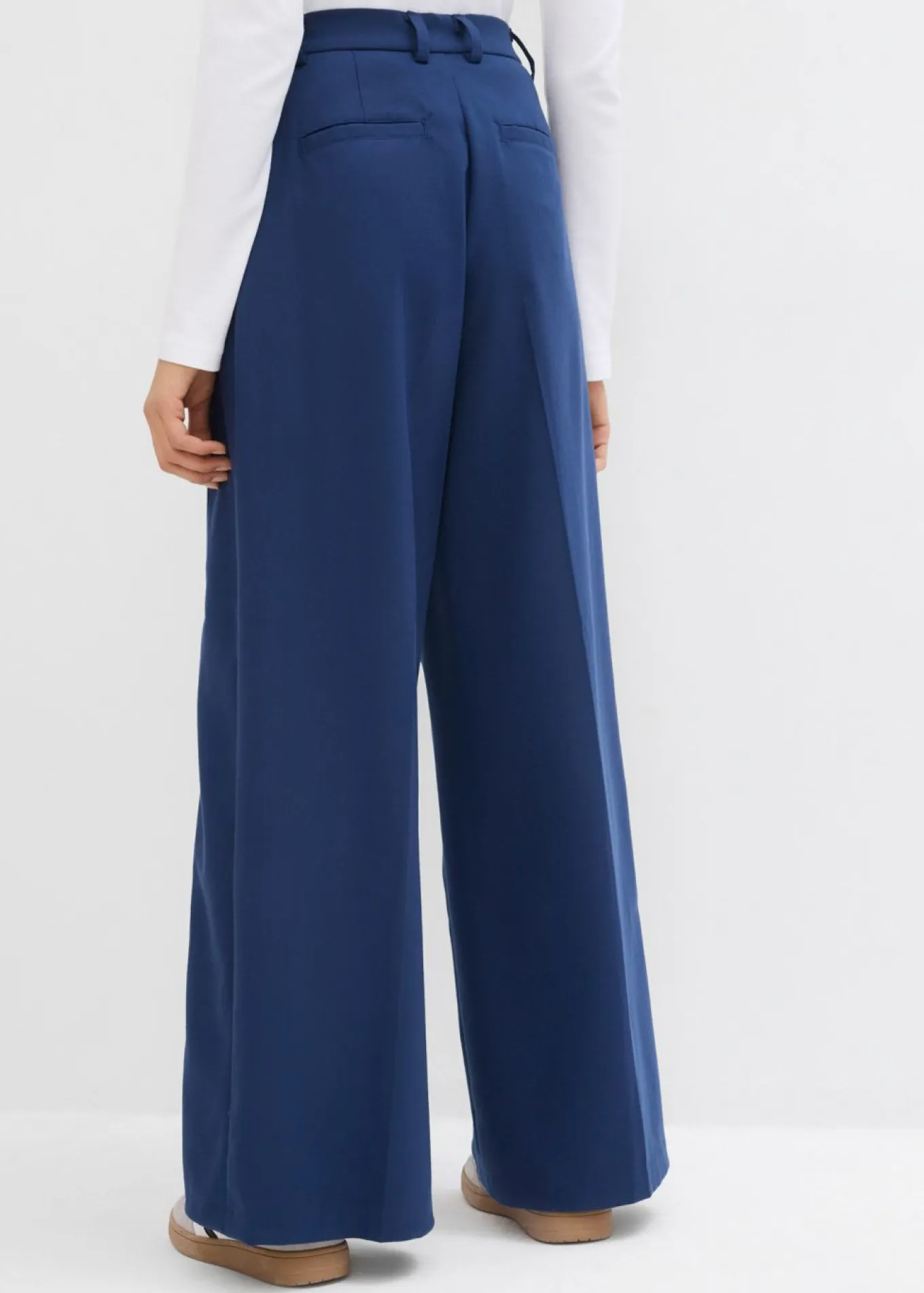 Pantalón tipo Marlene de mezcla de viscosa con cintura alta