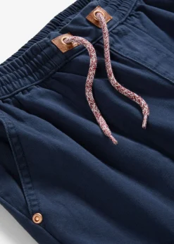 Pantalón térmico con forro de punto y corte regular