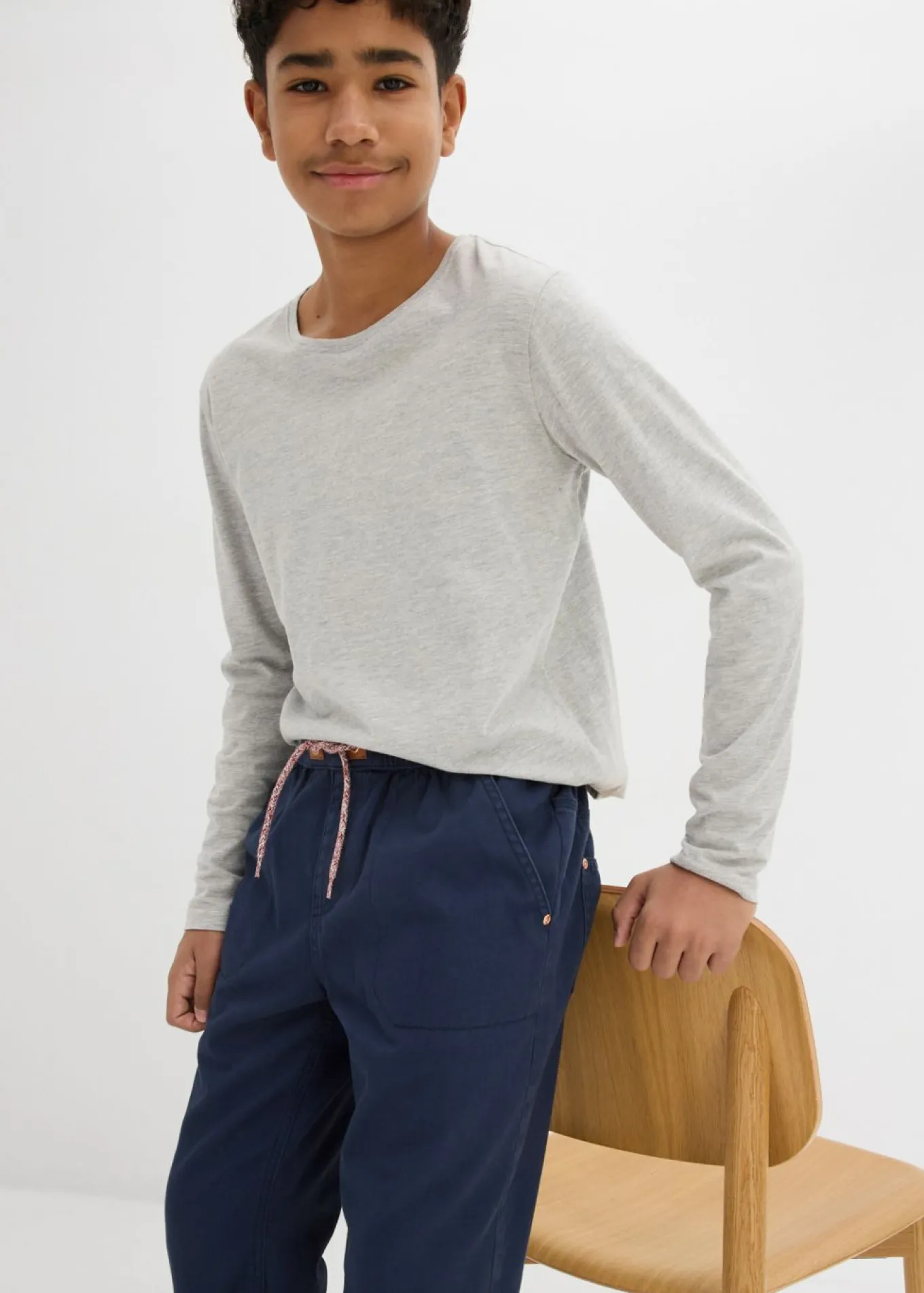 Pantalón térmico con forro de punto y corte regular