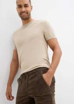 Pantalón térmico de pana con corte regular, forro de franela y diseño recto