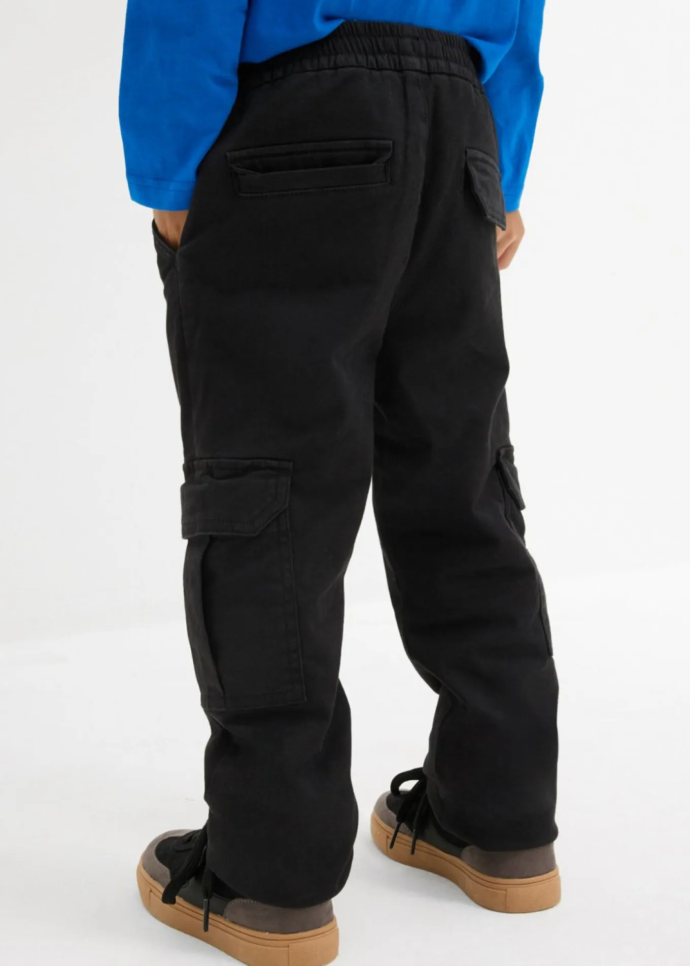 Pantalón térmico tipo cargo con corte regular y forro de punto