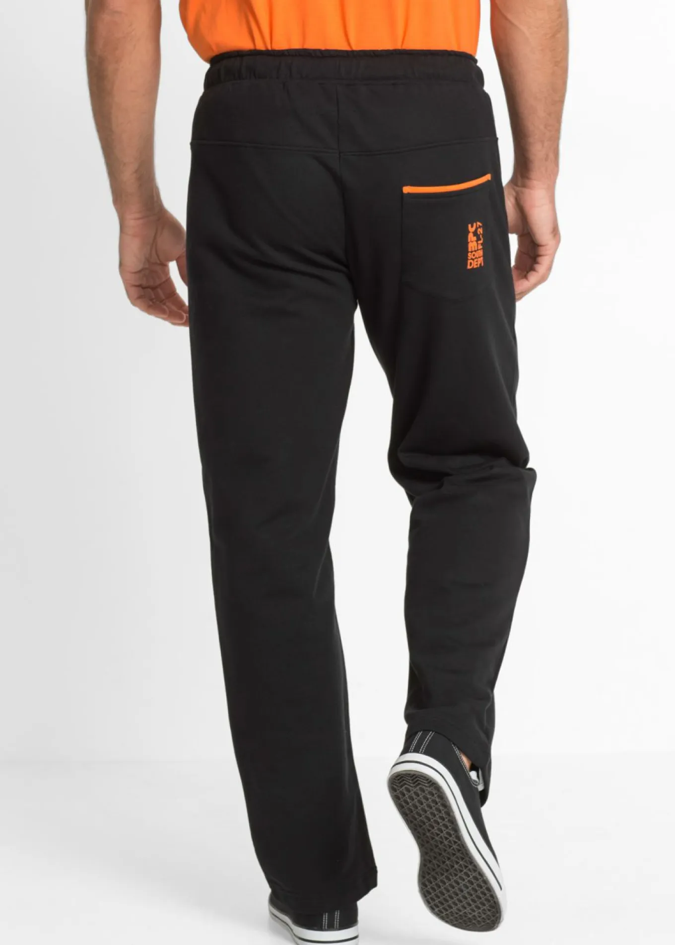 Pantalones de chándal con prácticos bolsillos con cremallera, confeccionados en algodón orgánico