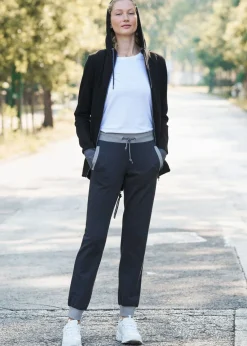 Pantalones deportivos con cintura en contraste