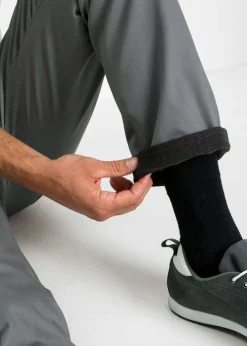 Pantalones térmicos, elásticos y rectos de corte regular