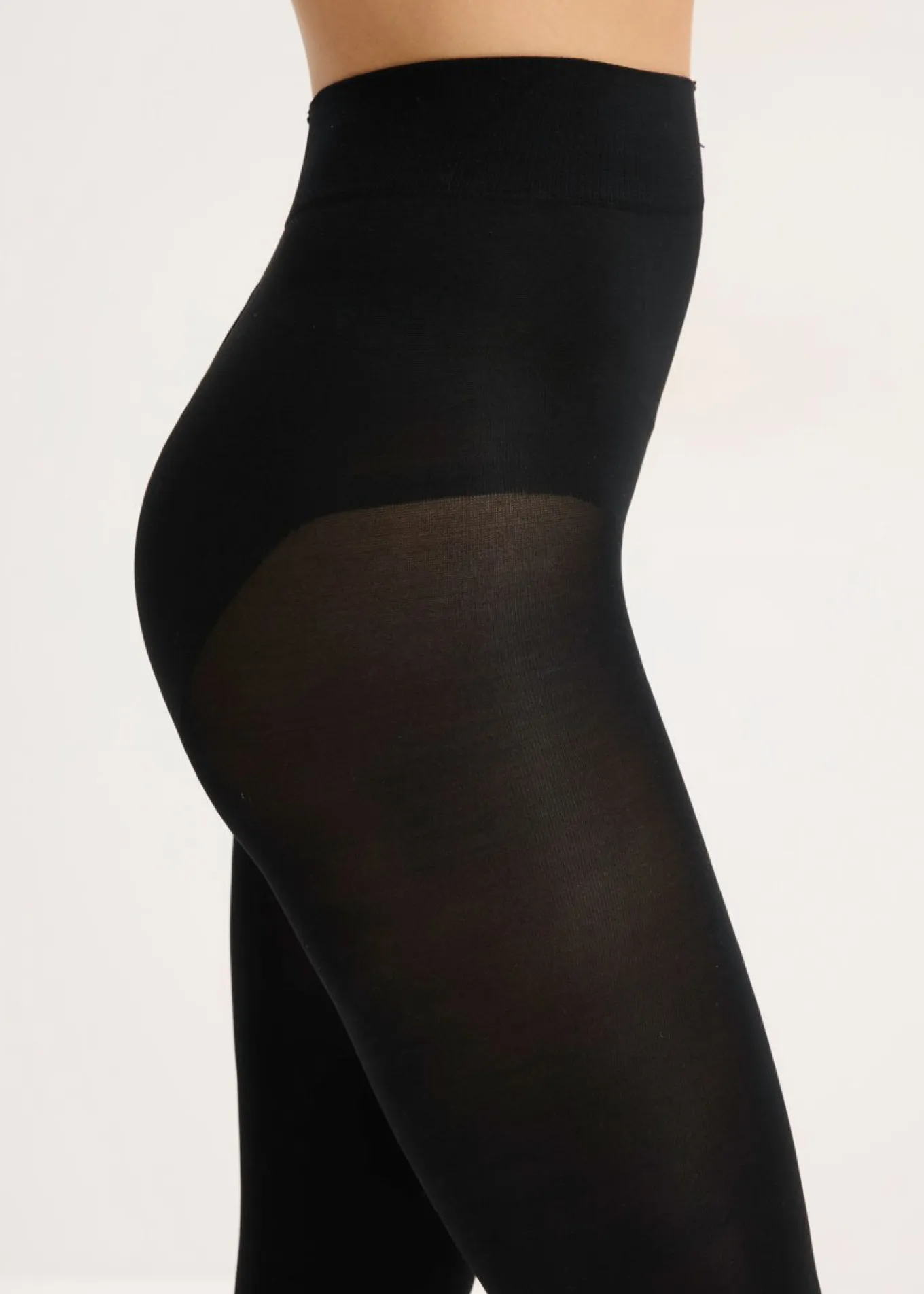 Pantis moldeadores opacos de 80 den con control de abdomen y cinturilla cómoda