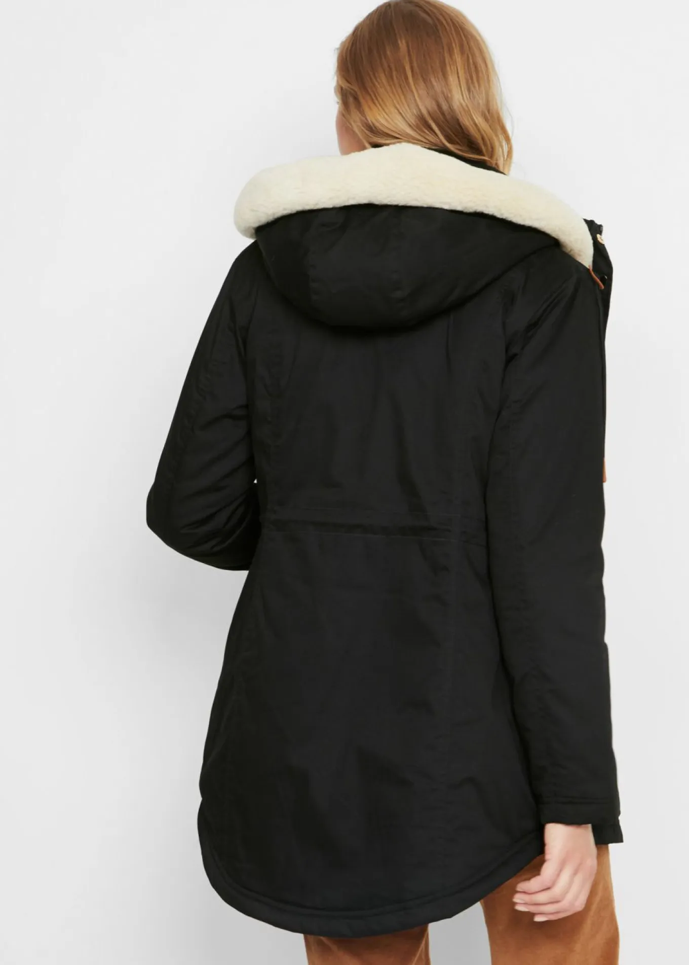 Parka acolchada con ribete de pelo sintético