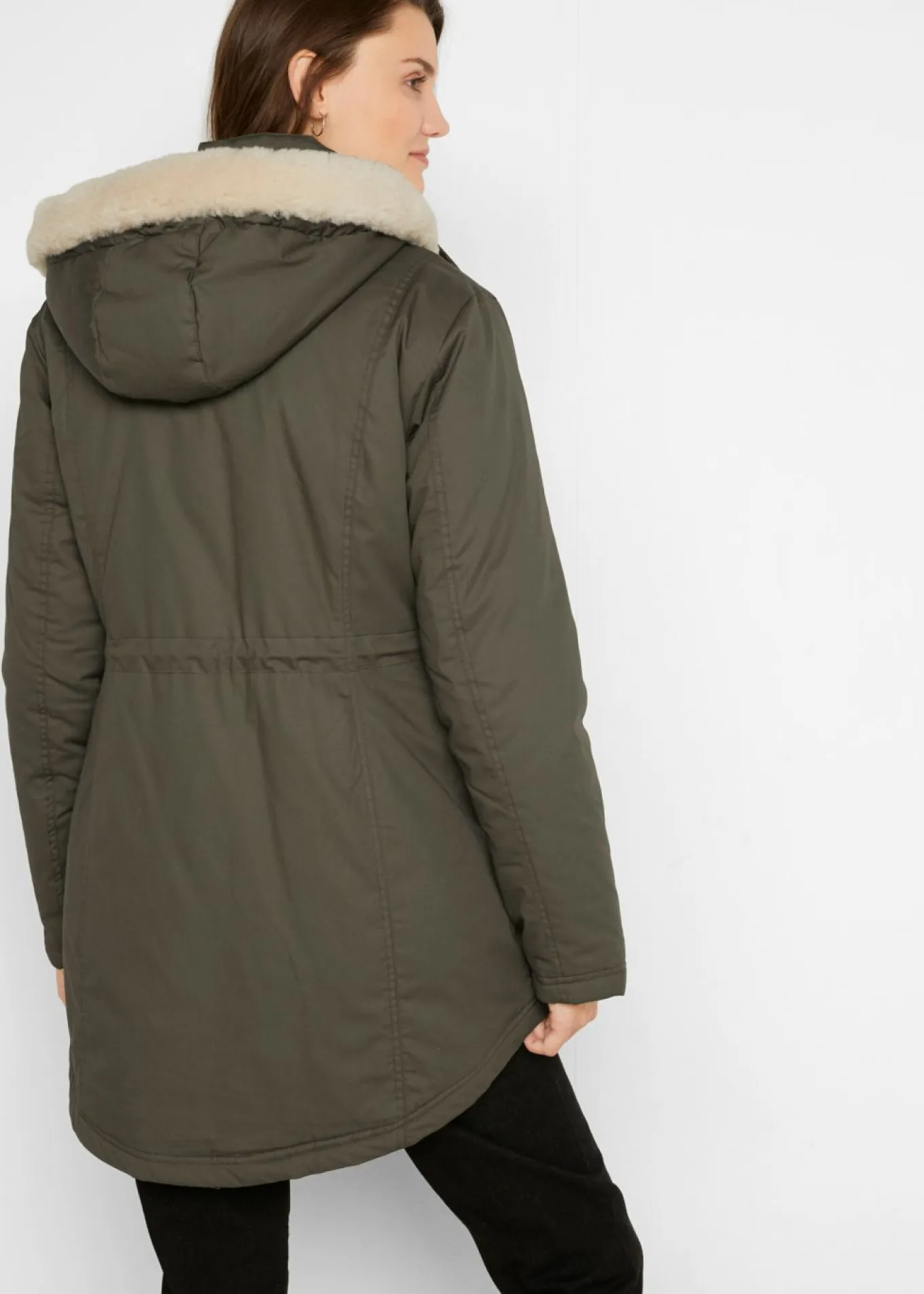 Parka acolchada con ribete de pelo sintético