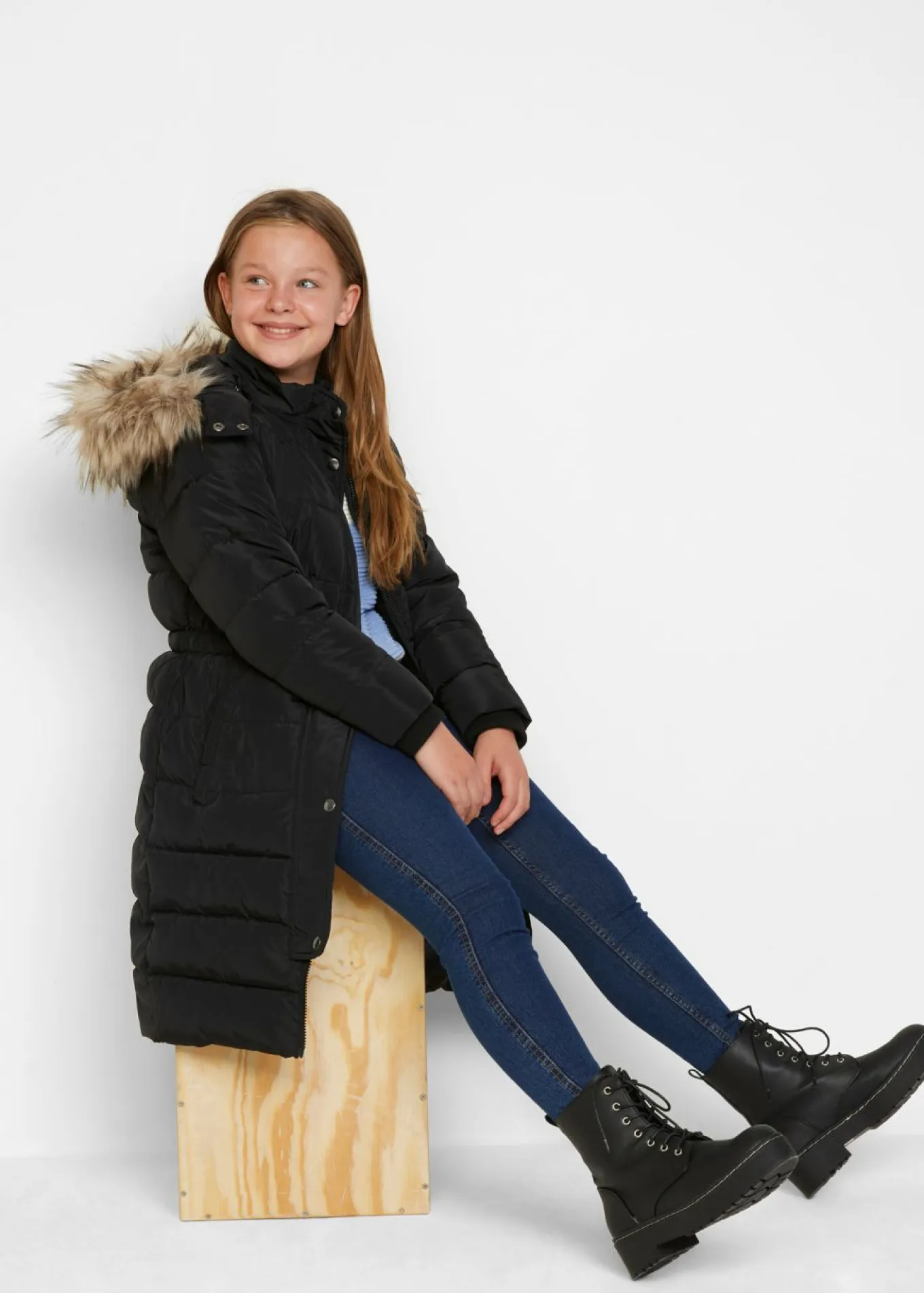 Parka acolchada de invierno con capucha desmontable