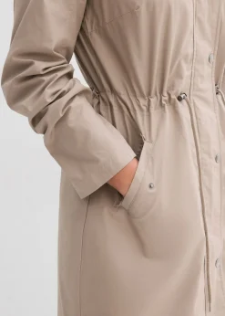 Parka con capucha