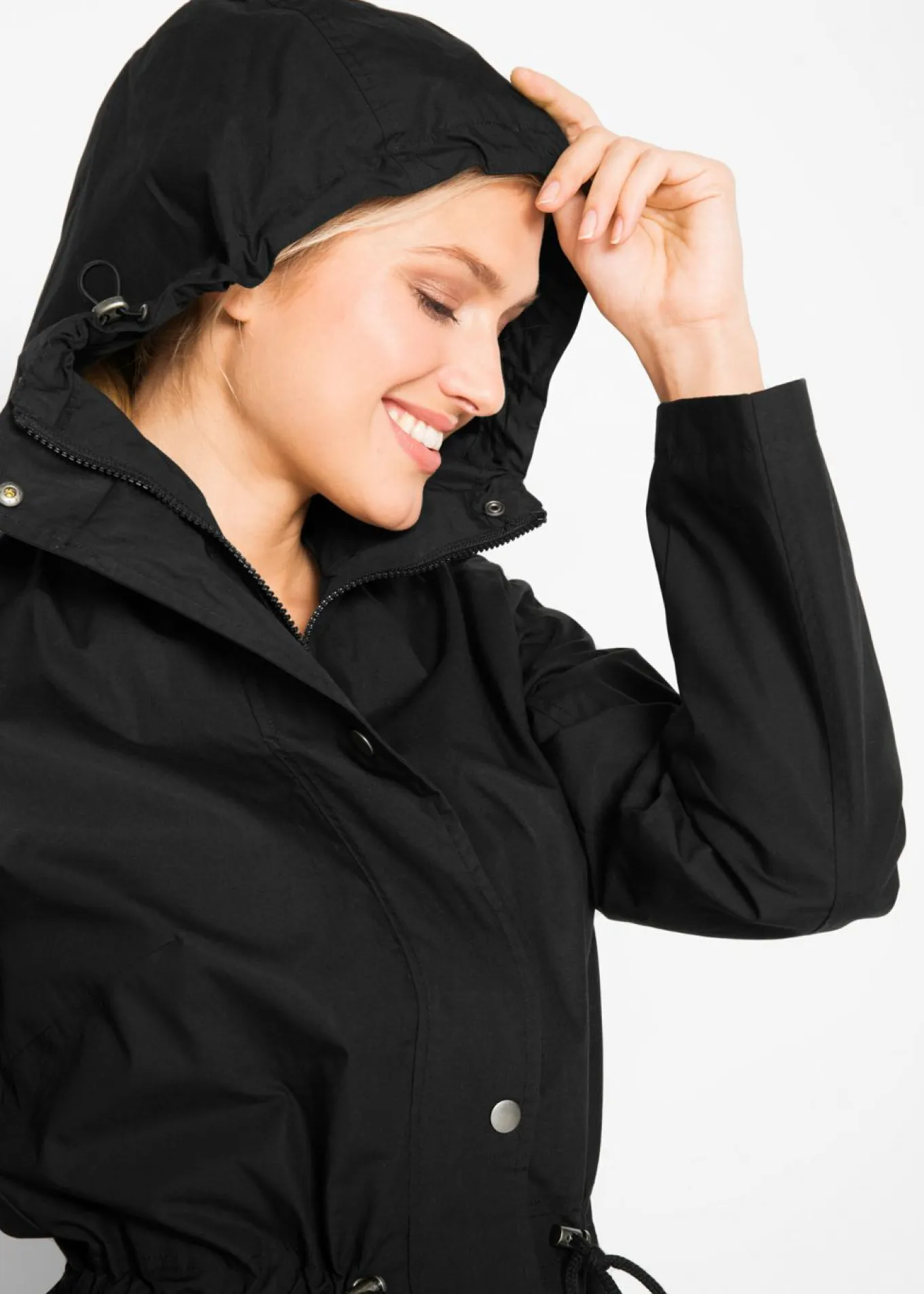 Parka con capucha