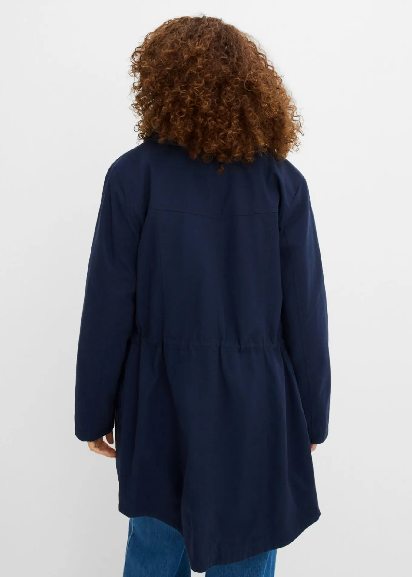 Parka corta de algodón con cuello alto, entallada