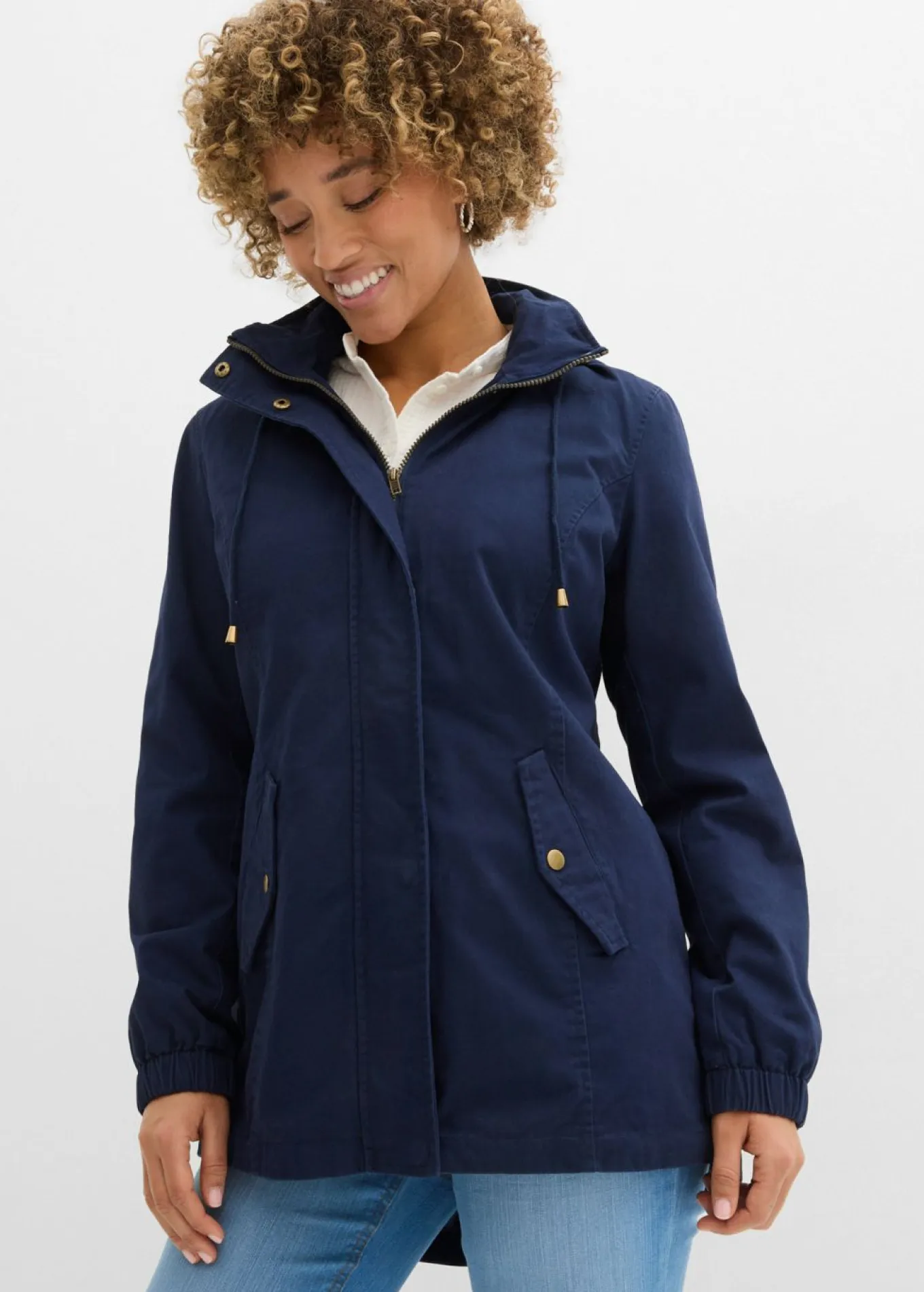 Parka de entretiempo de algodón con capucha estampada