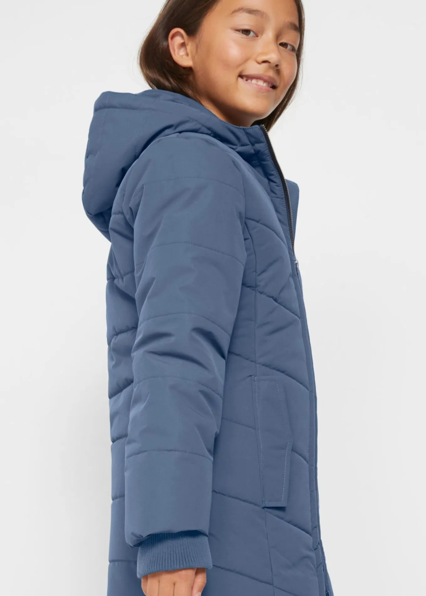 Parka de invierno impermeable con capucha