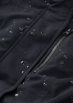 Parka funcional impermeable con forro de peluche en la capucha