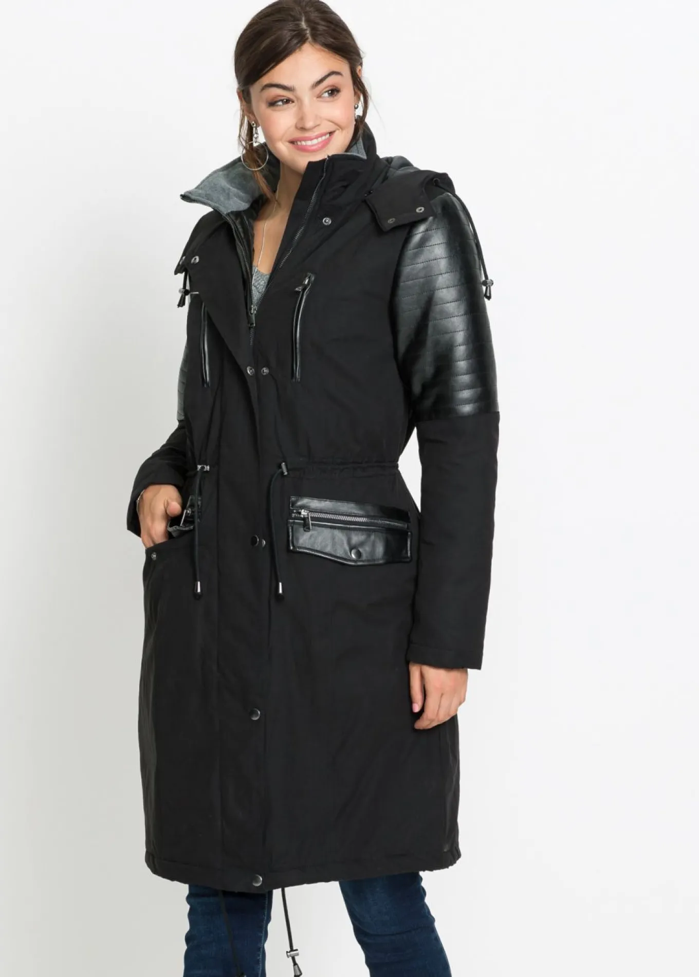 Parka larga con inserciones de piel sintética